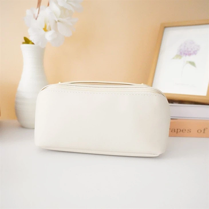 cosmetic pouch bag